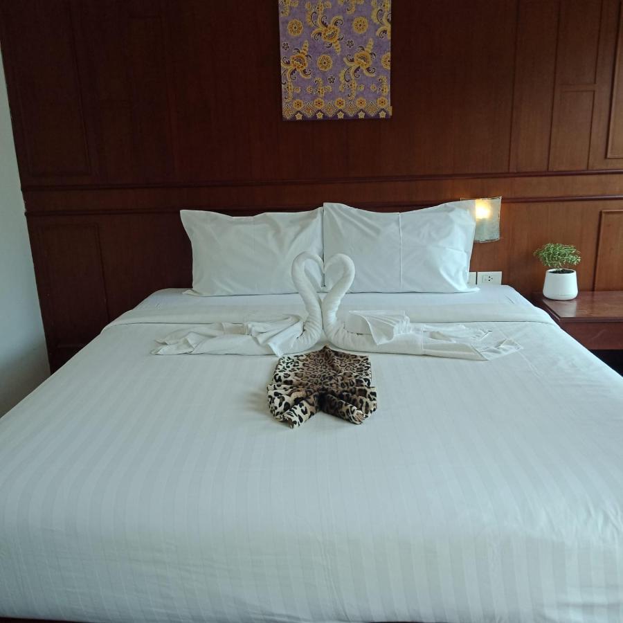 New Forest Patong Экстерьер фото