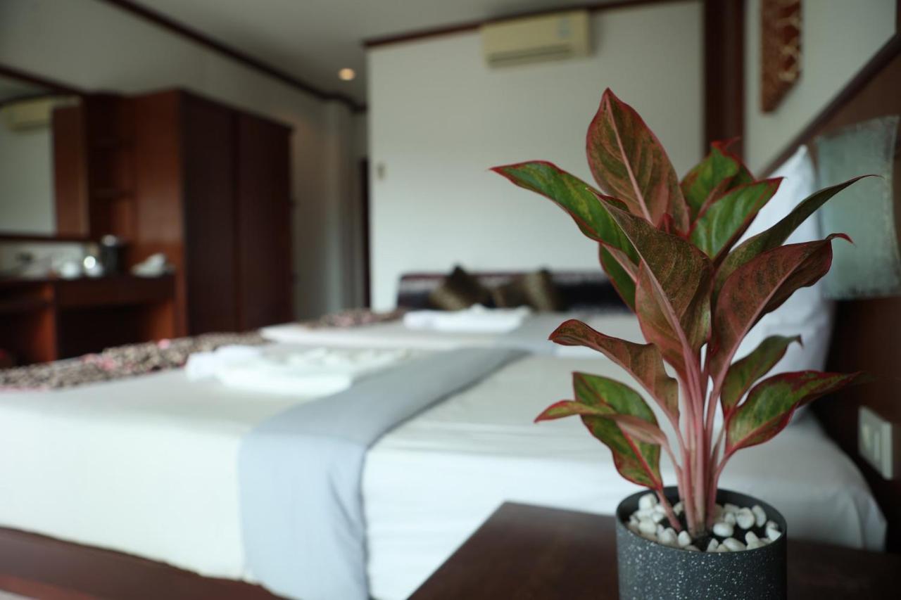 New Forest Patong Экстерьер фото