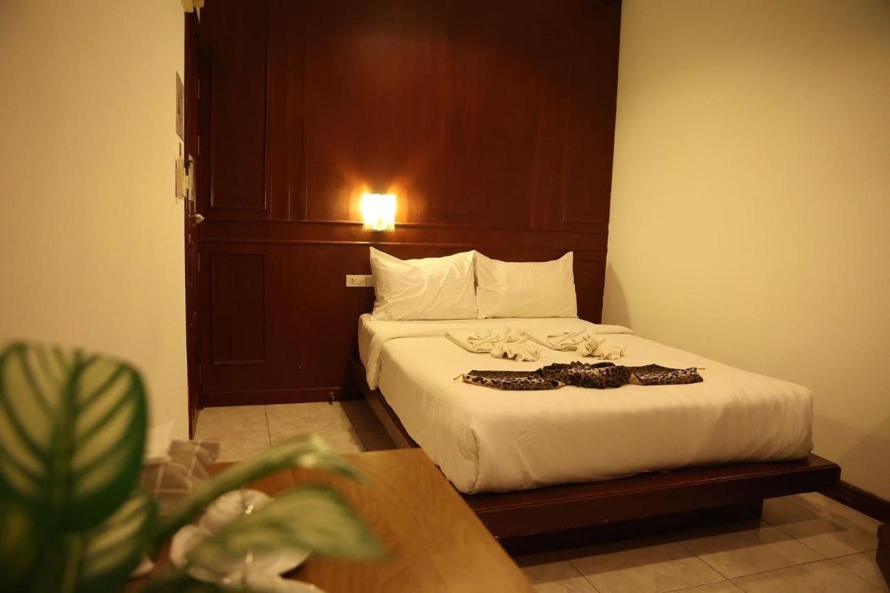 New Forest Patong Экстерьер фото